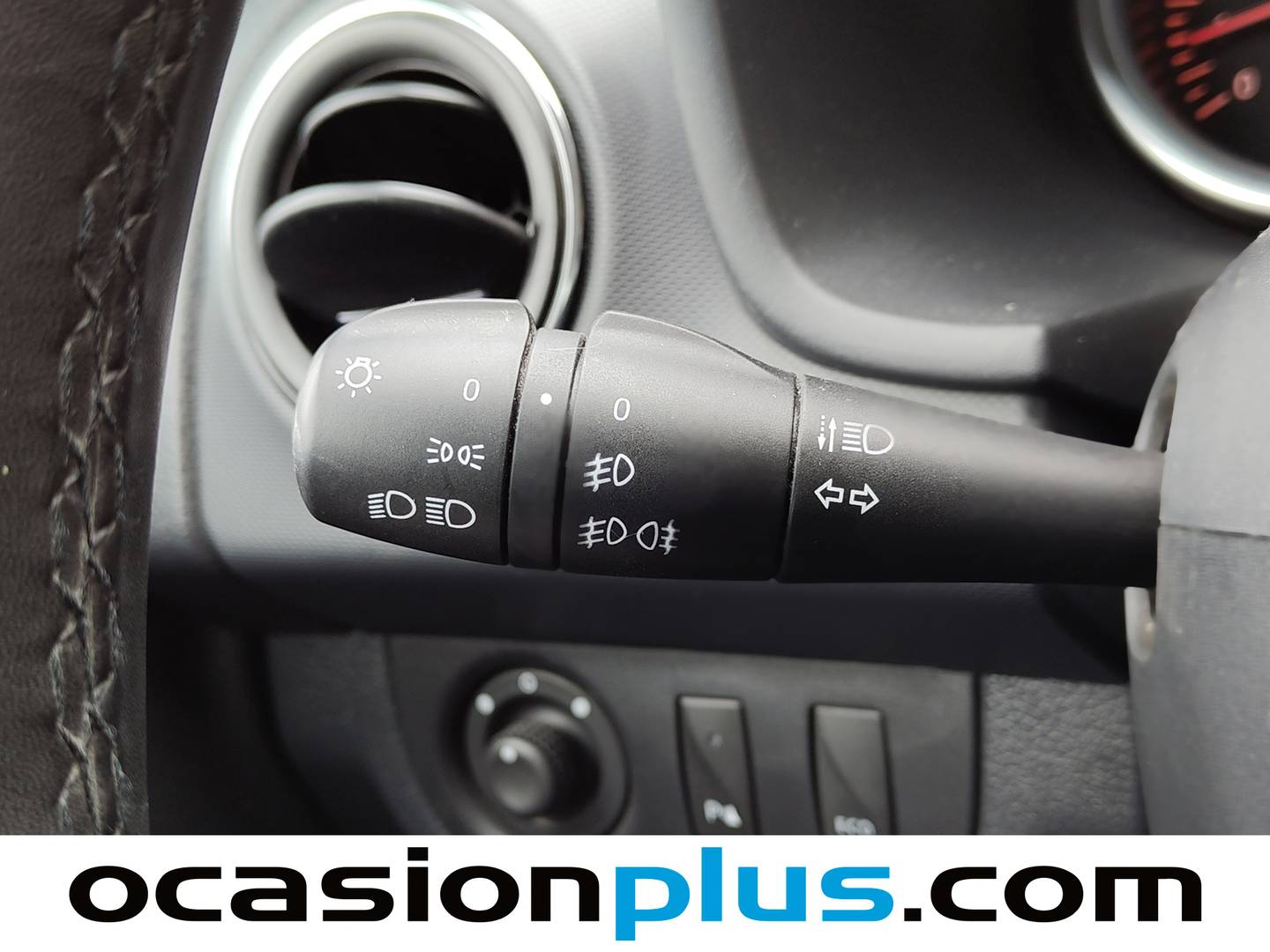 Dacia Sandero Dacia Sandero Serie Limitada Aniversario TCE (100 CV) de segunda mano