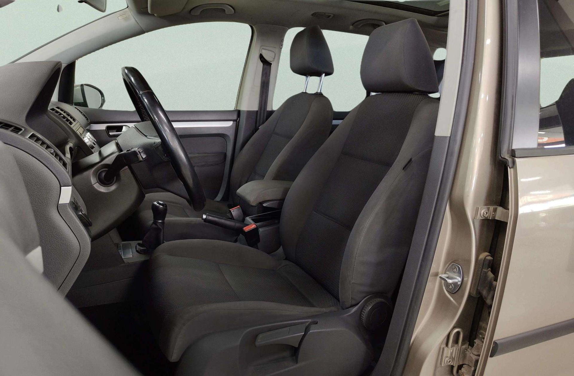 Volkswagen Touran 1.2 TSI Edition 7 plazas - foto 10