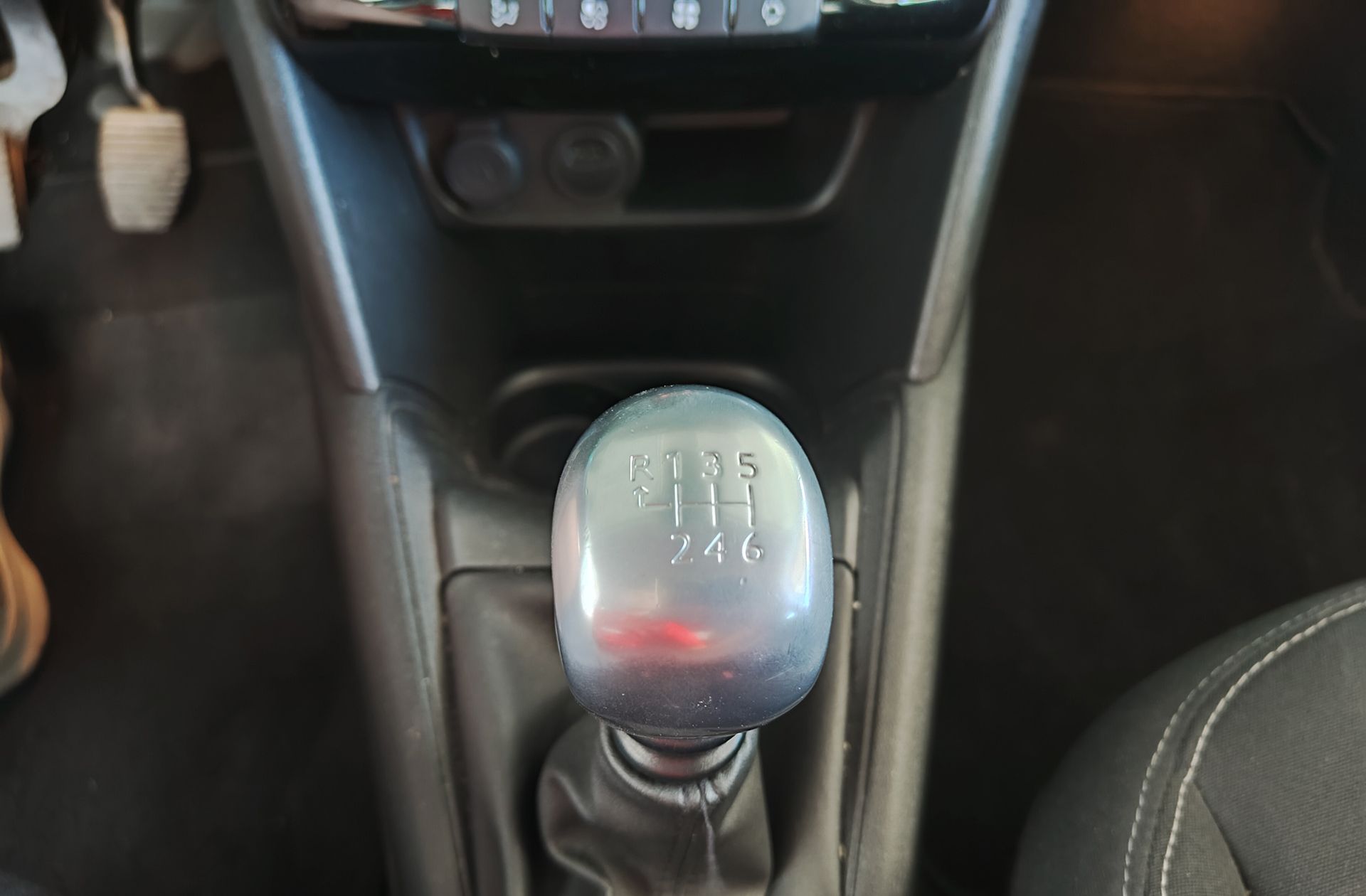 Peugeot 208 PureTech 110 Tech Edition - foto 5