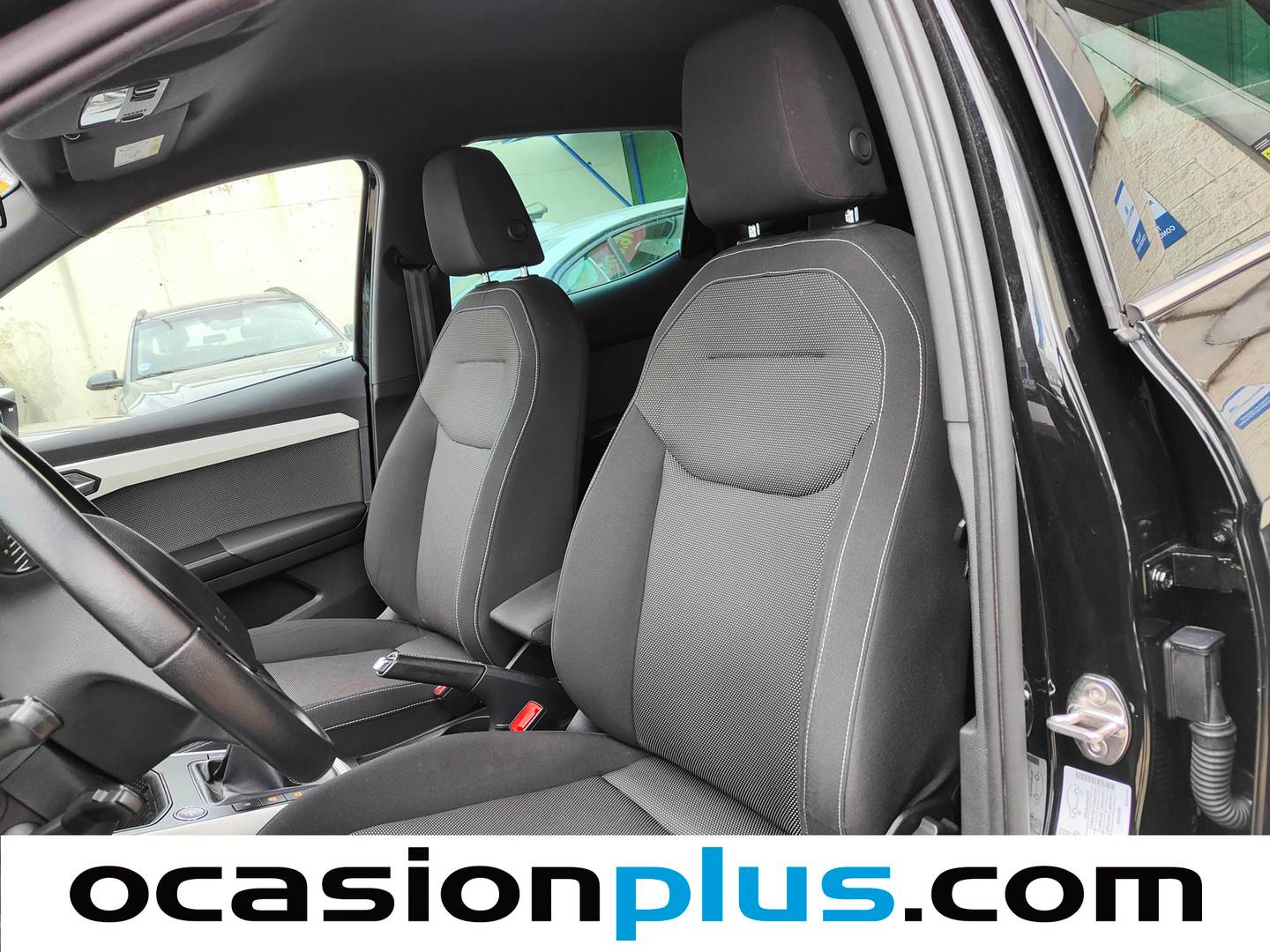 Foto asientos delanteros Seat Arona SEAT Arona 1.6 TDI S&S Xcellence (115 CV)