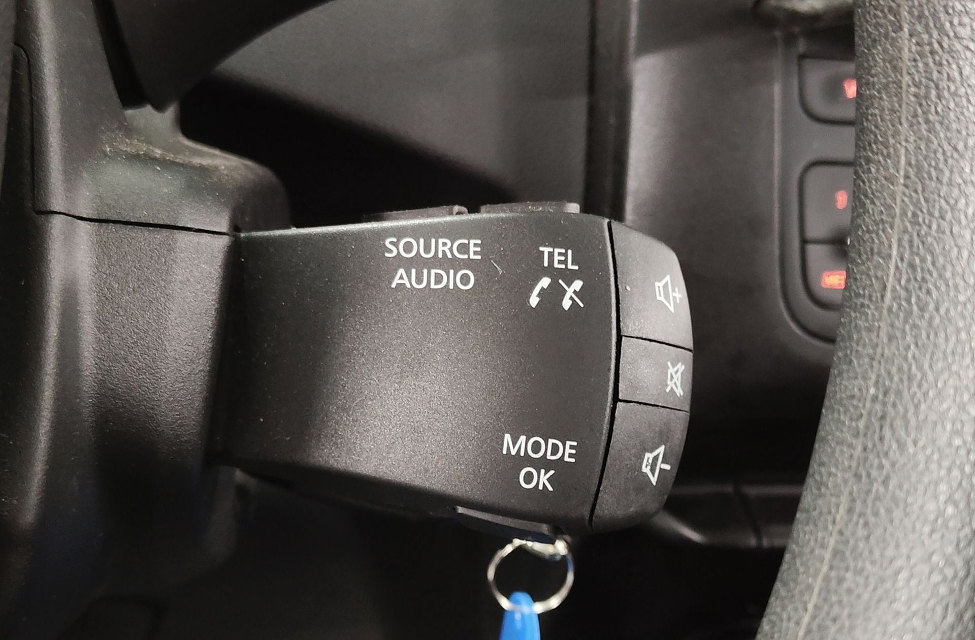 Dacia Duster Essential TCe 4x2 - foto 25