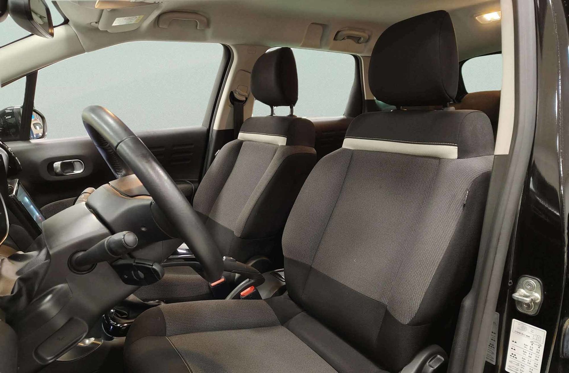 Citroën C3 Aircross PureTech 130 Shine Pack EAT6 - foto 12