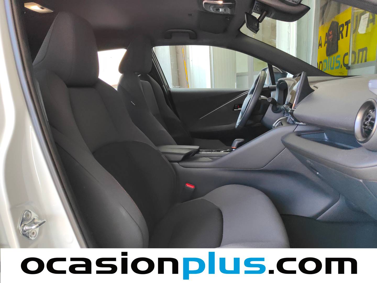 Toyota C-HR Toyota C-HR 1.8 140H Active (140 CV) km 0