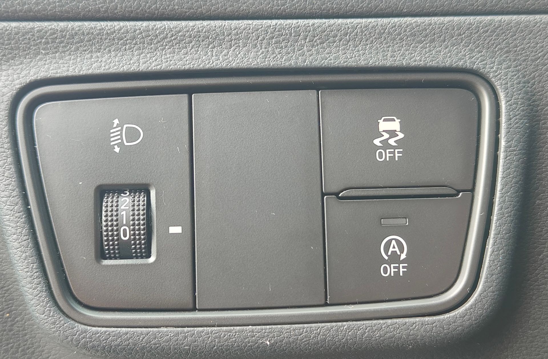 Hyundai Tucson 1.6 CRDi Maxx - foto 34