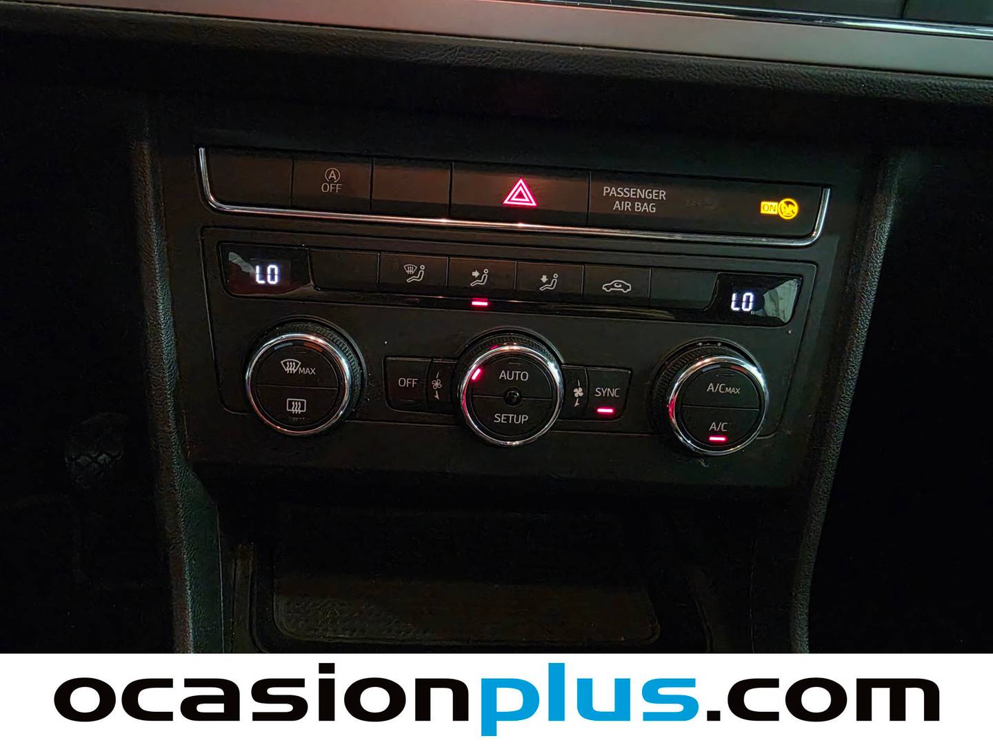 Equipamiento del Seat León Seat León 1.6 TDI S&S Style (115 CV)