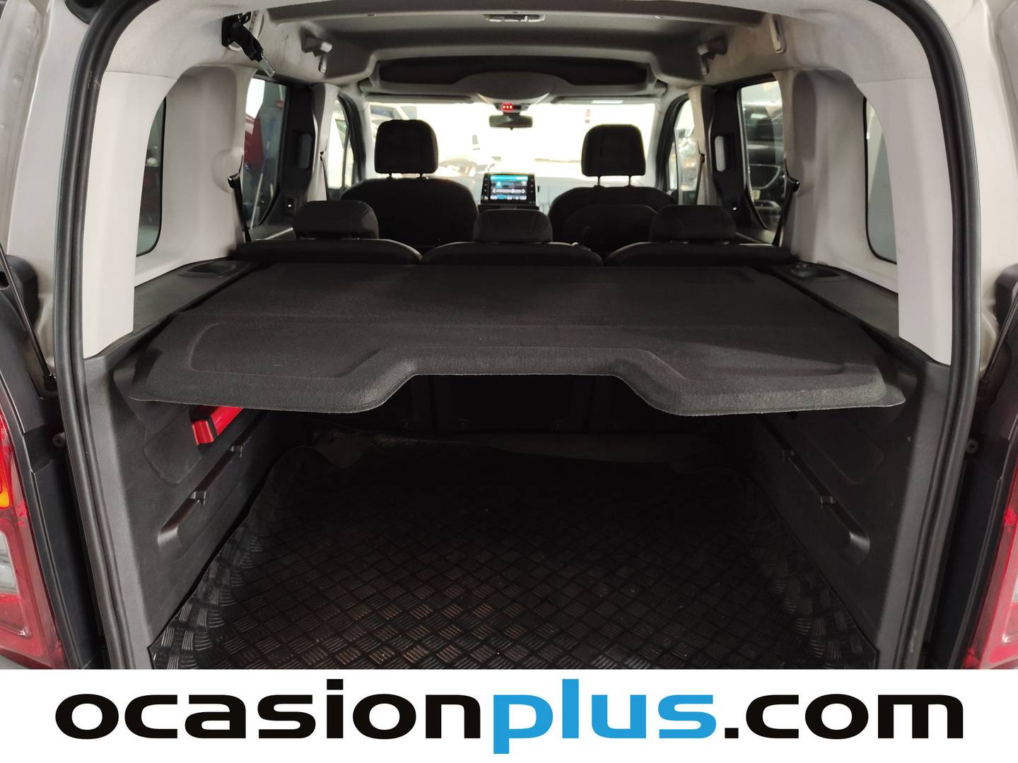 Fotos maletero Citroën Berlingo Citroën Berlingo BlueHDi 130 S&S Talla M Shine (130 CV)