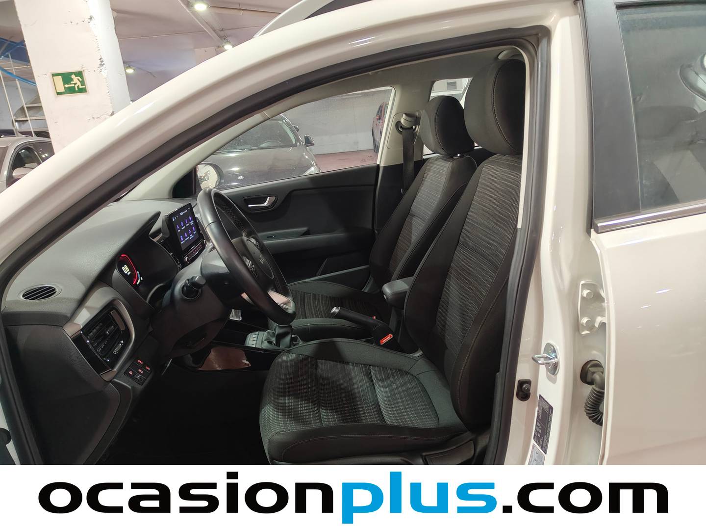 Foto asientos delanteros KIA Stonic KIA Stonic 1.0 T-GDi MHEV Drive (100 CV)