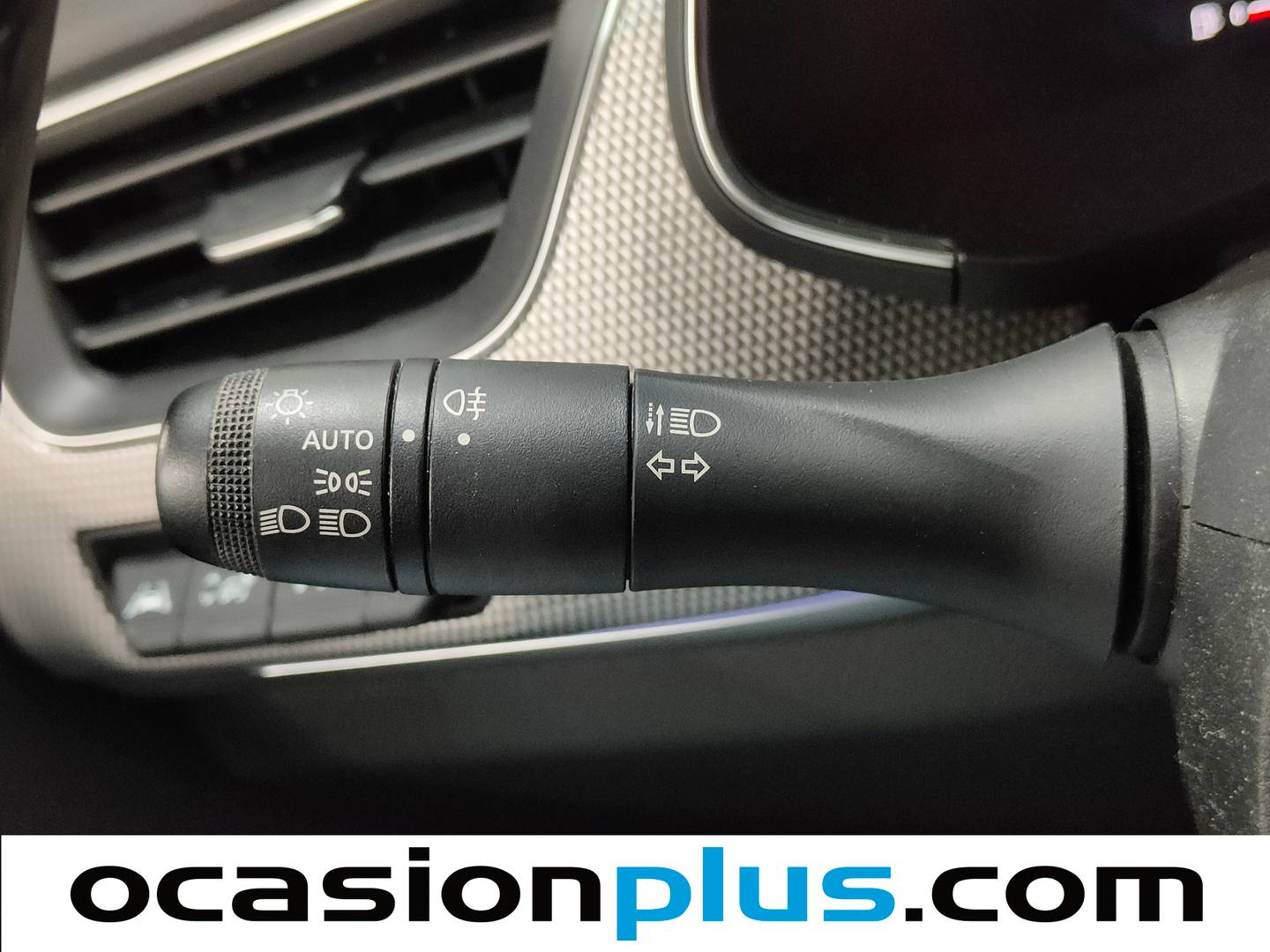 Paquetes del Renault Arkana Renault Arkana Techno E-Tech full hybrid (145 CV)