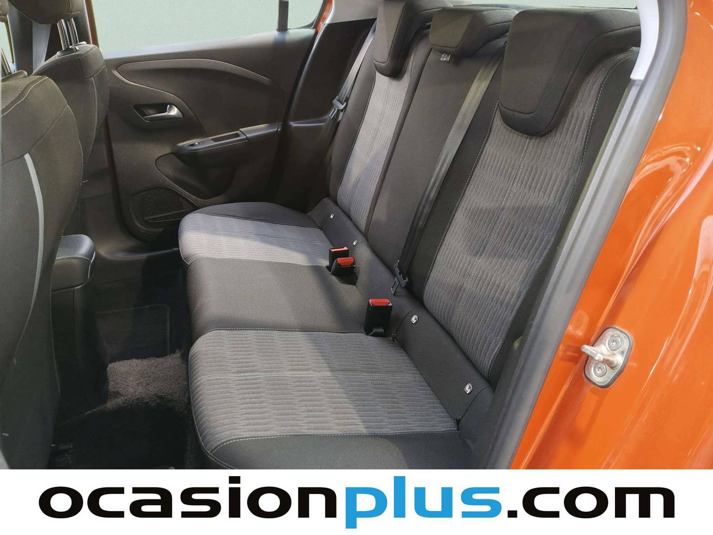 Foto asientos traseros Opel Corsa Opel Corsa 1.2 XEL S&S Edition (75 CV)