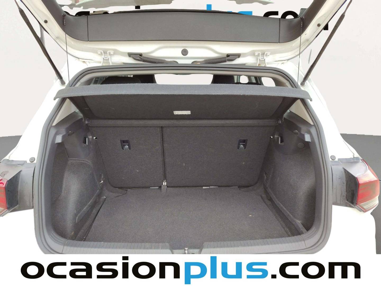 Fotos maletero Volkswagen Golf Volkswagen Golf Life 2.0 TDI (115 CV)