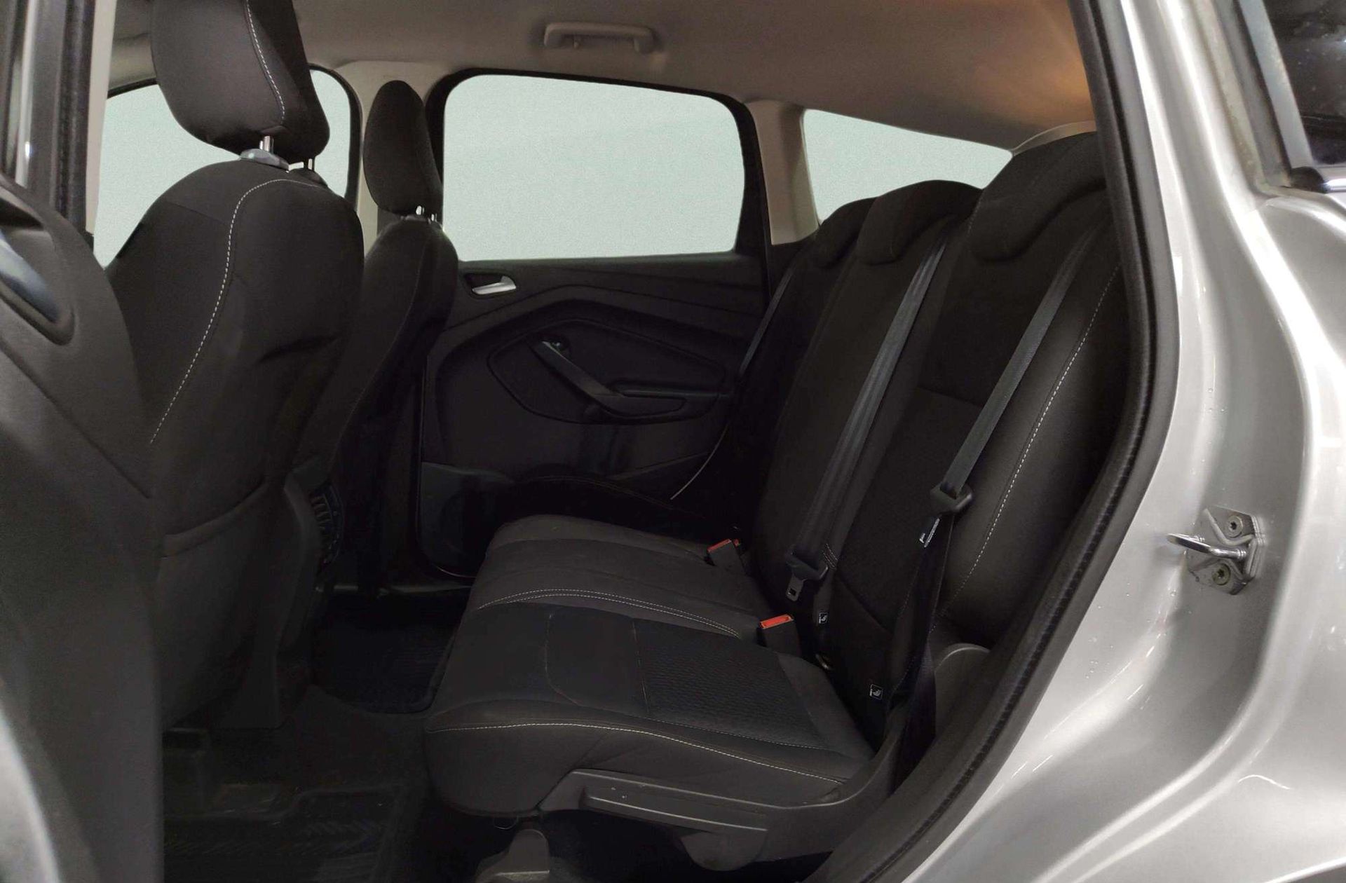 Ford Kuga 1.5 EcoBoost Trend+ 4x2 - foto 14