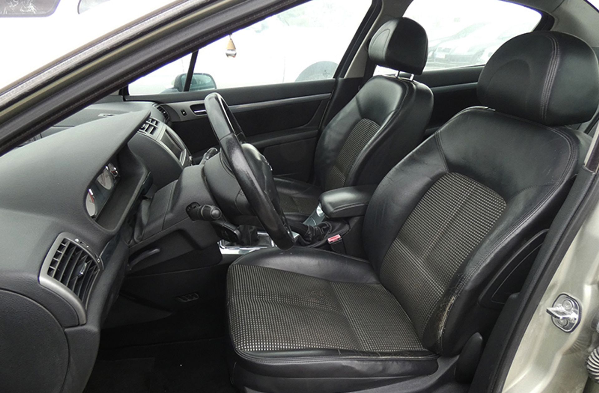 Peugeot 407 2.0 HDi ST Sport Pack - foto 8