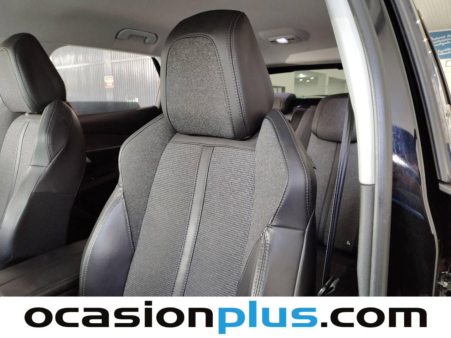 Foto Peugeot 3008 Peugeot 3008 PureTech 130 S&S Allure (130 CV)