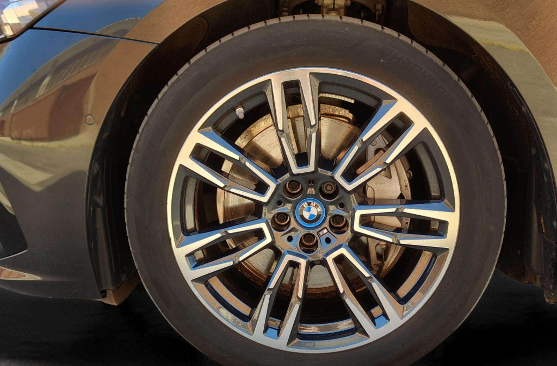 BMW i5 eDrive40 Pack M - foto 44