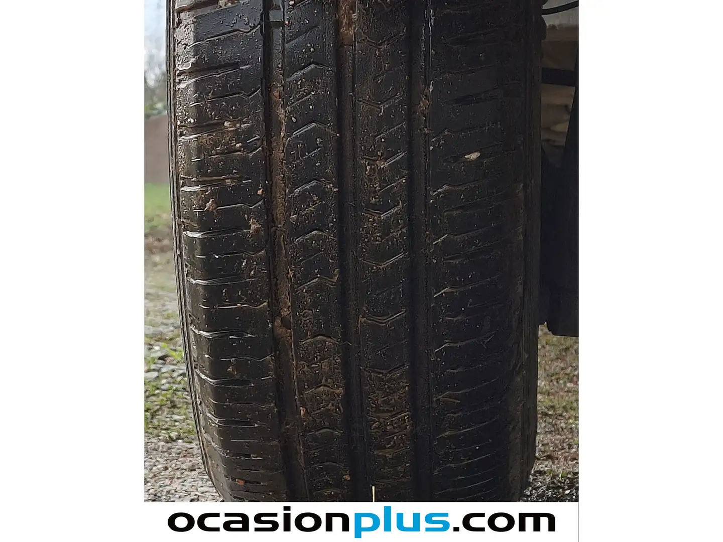 Foto Peugeot Boxer PEUGEOT Boxer 3.3 L2 H2 BHDI (120CV)