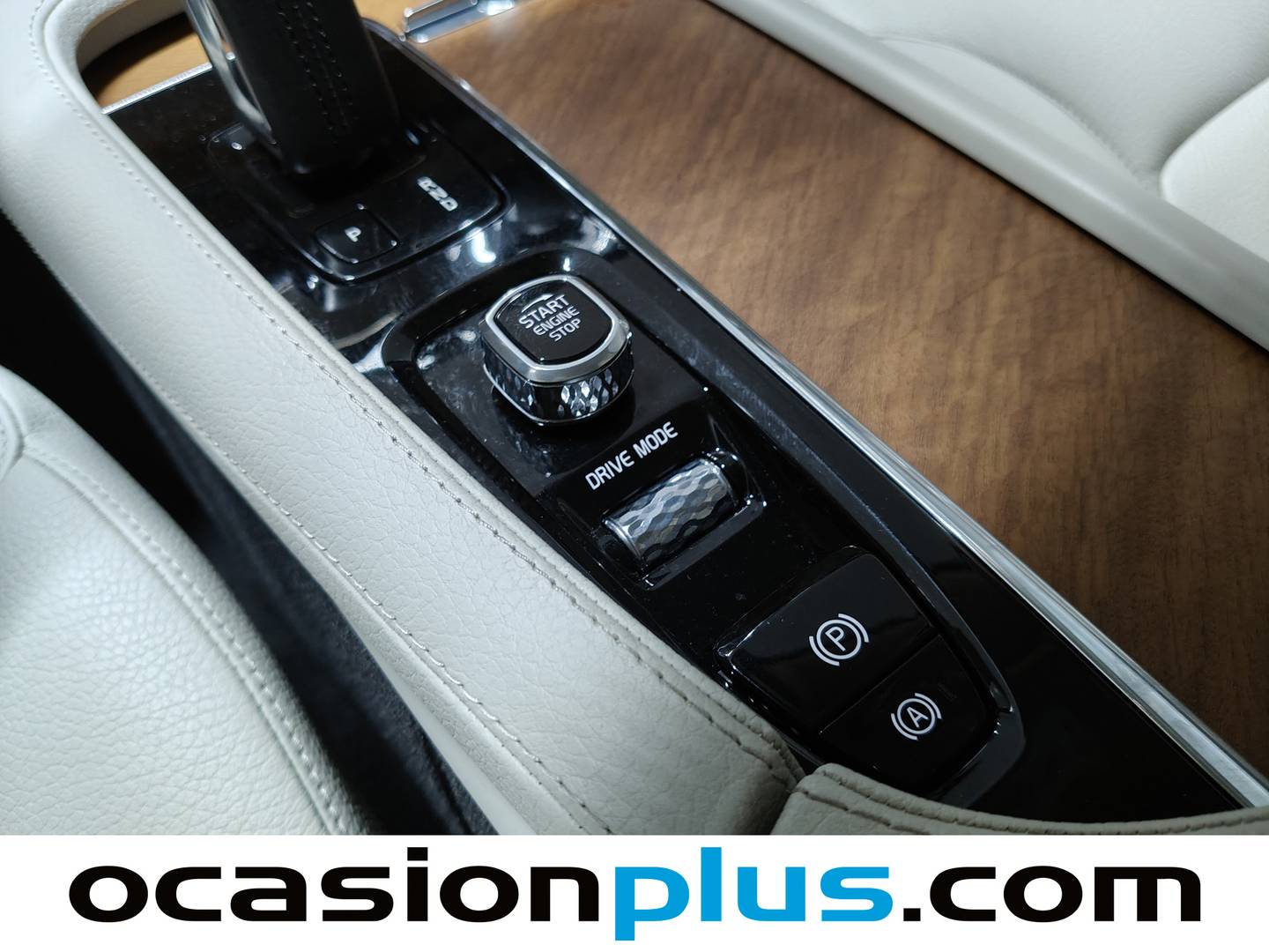 Volvo XC90 Volvo XC90 B5 D Business Plus AWD Auto (235 CV) 7 Plaza de ocasión