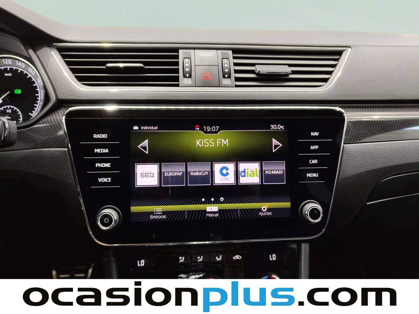 Skoda Superb Skoda Superb Combi 2.0 TDI Sport Line DSG (190 CV) seminuevo