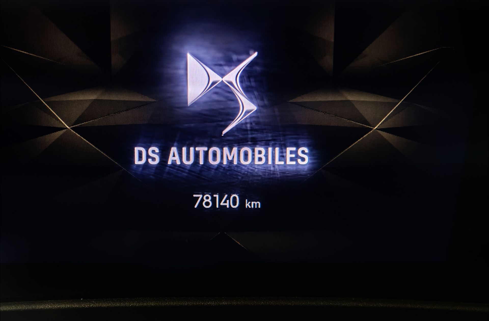 DS DS 4 E-Tense Trocadero - foto 10