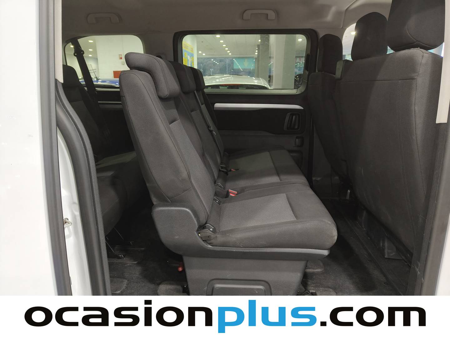 Foto Toyota Proace Verso Toyota Proace Verso 2.0D VX Plus Shuttle L1 (145 CV) 9 Plazas