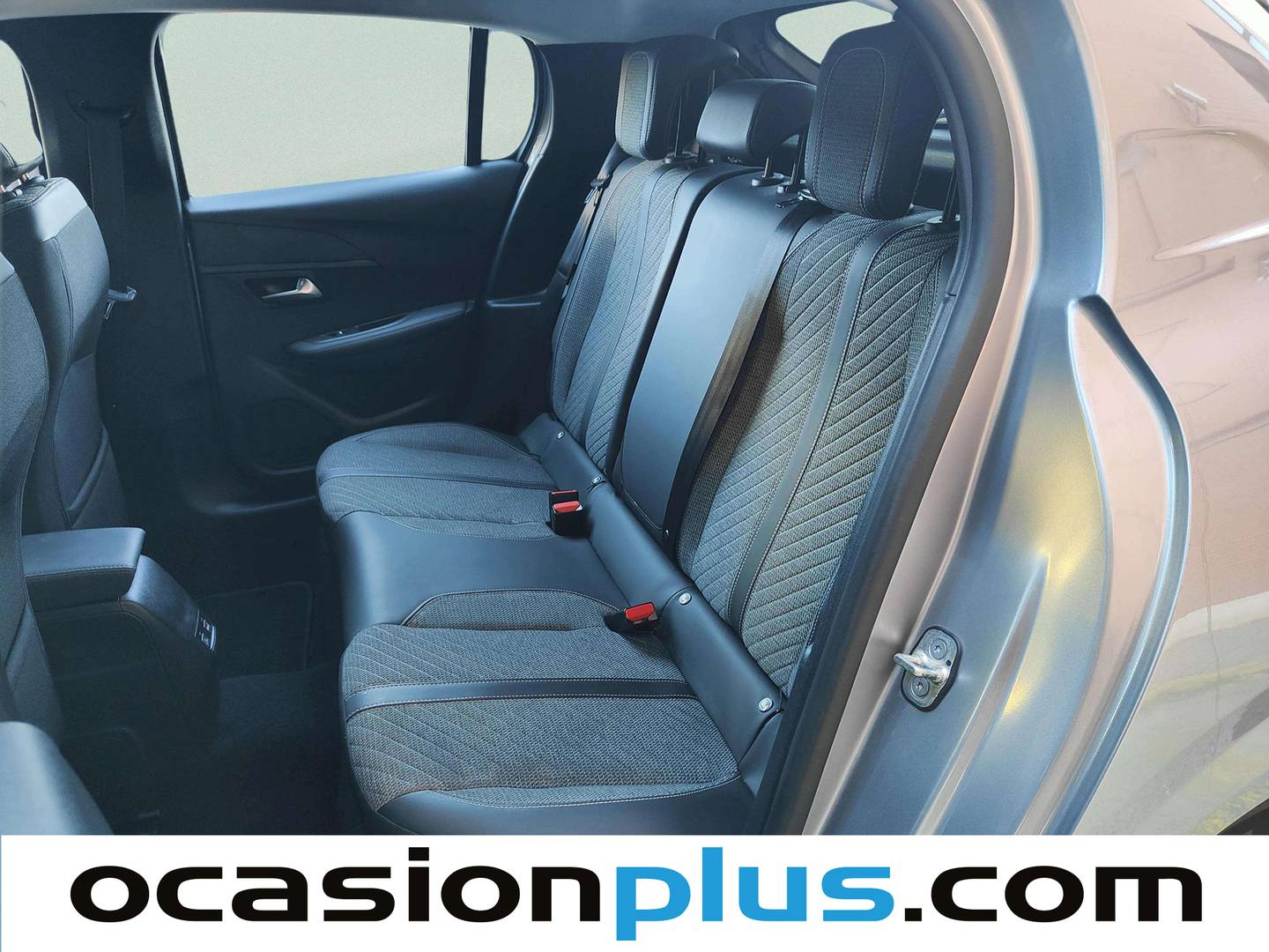Foto asientos traseros Peugeot 208 Peugeot 208 PureTech 100 Allure (100 CV)