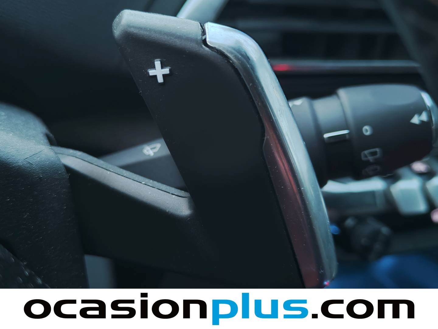 Foto Peugeot 3008 Peugeot 3008 PureTech 130 S&S GT EAT8 (130 CV)