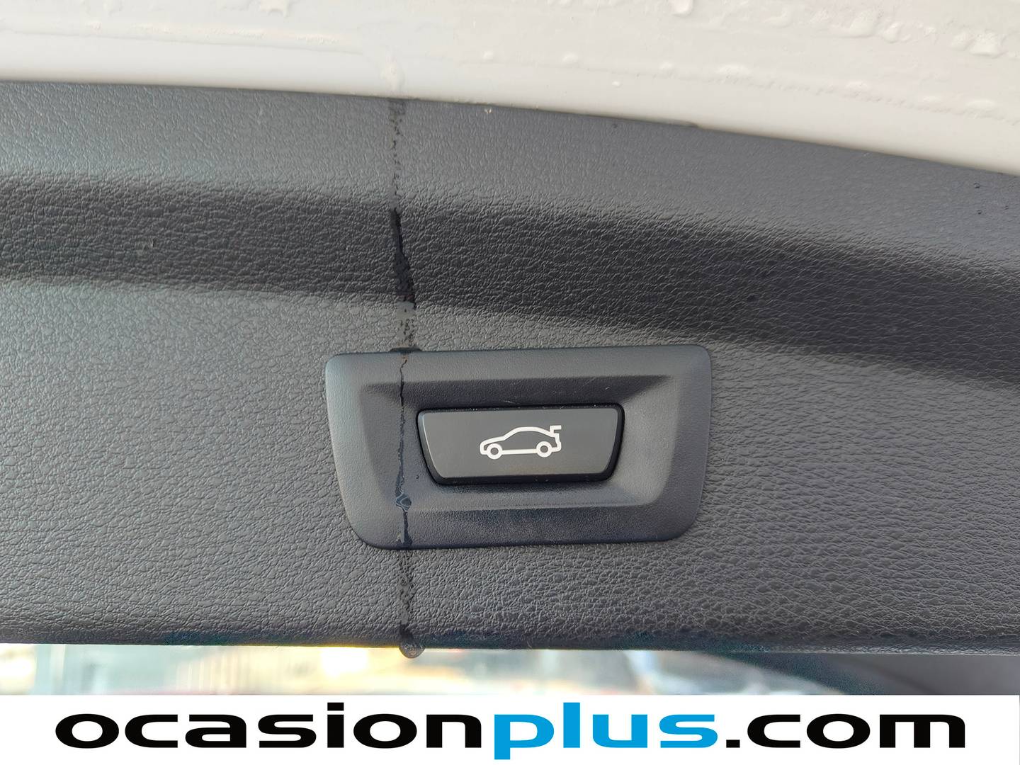 Equipamiento del BMW X2 BMW X2 sDrive18d (150 CV)