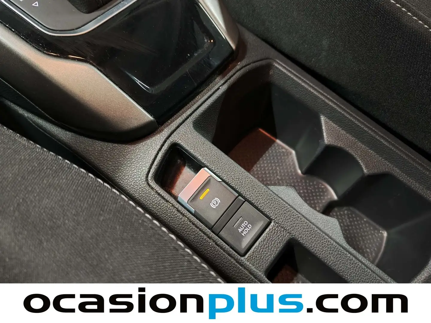 Foto Volkswagen T-Roc Volkswagen T-Roc Advance 2.0 TDI (150 CV) DSG