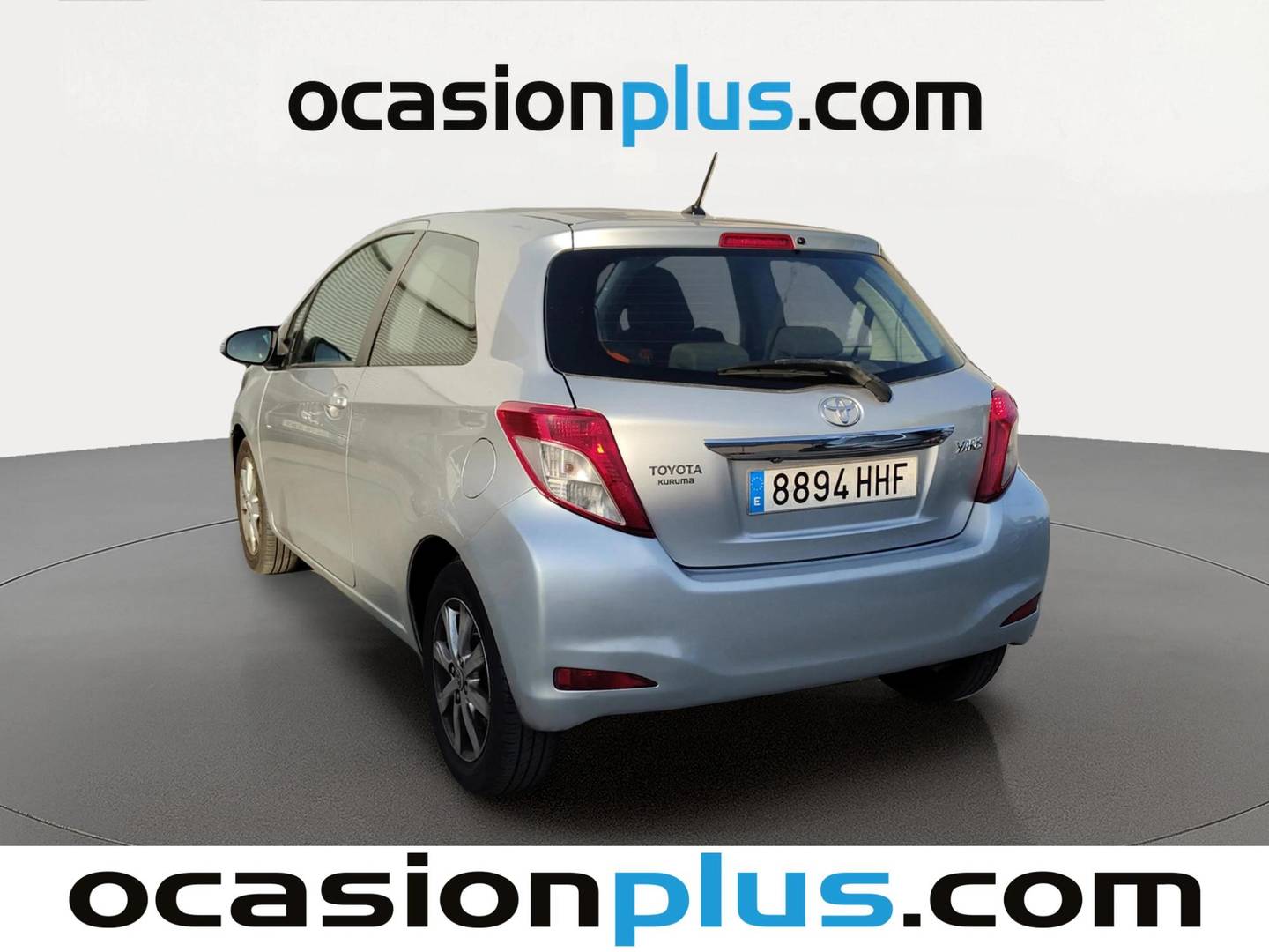 Foto trasera Toyota Yaris Toyota Yaris 1.3 Active (99 CV) izquierda