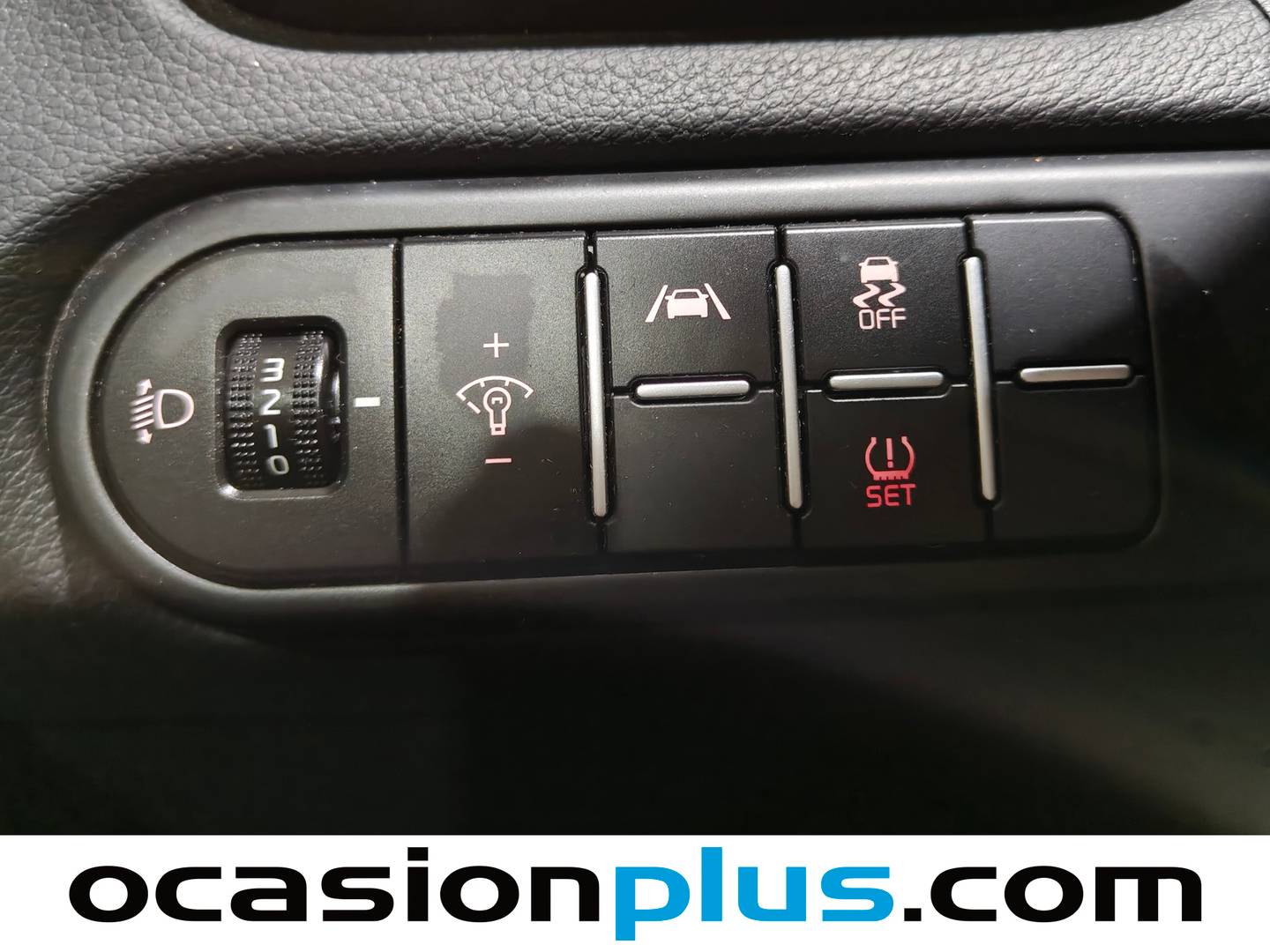 Extras del KIA Ceed KIA Ceed 1.6 MHEV iMT Drive (136 CV)
