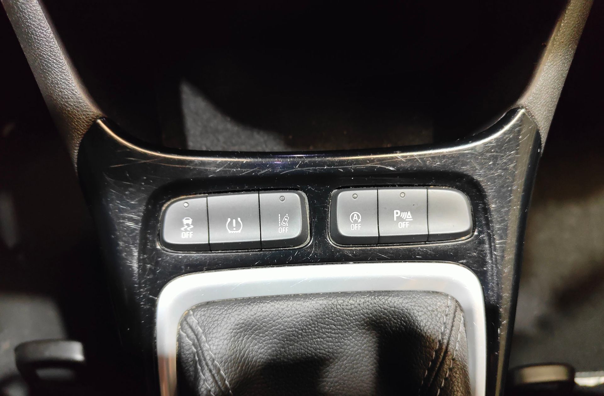 Opel Crossland 1.5 D Design Line 120 Aniversario - foto 8