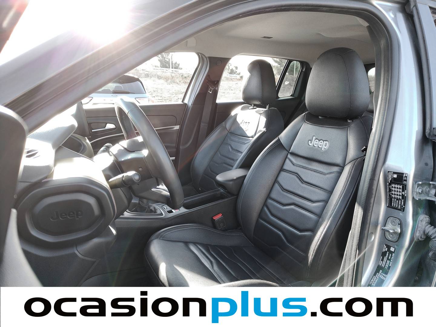 Foto Jeep Avenger Jeep Avenger 1.2 G Summit (100 CV)