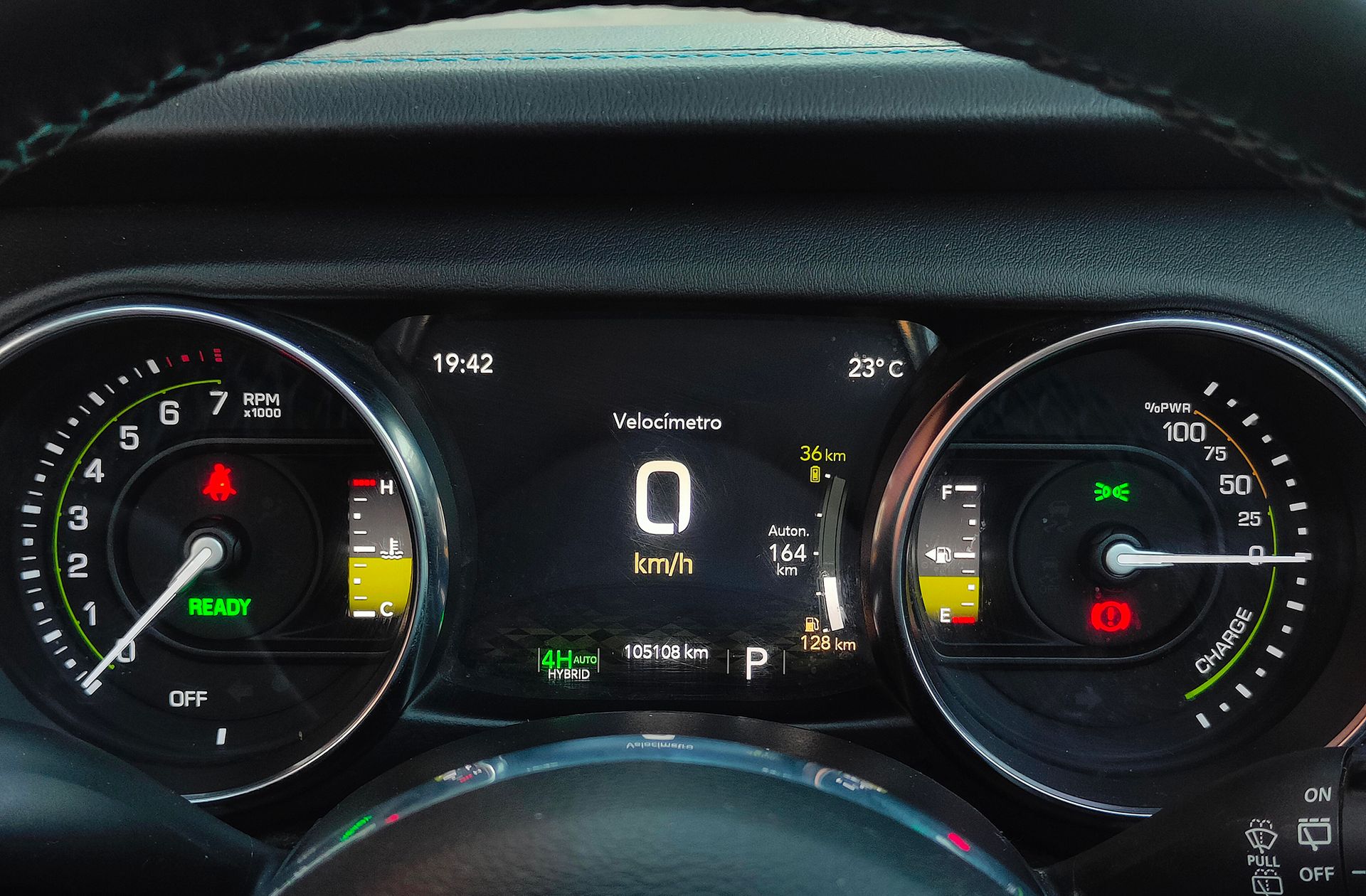 Jeep Wrangler 2.0 Rubicon 8ATX - foto 26
