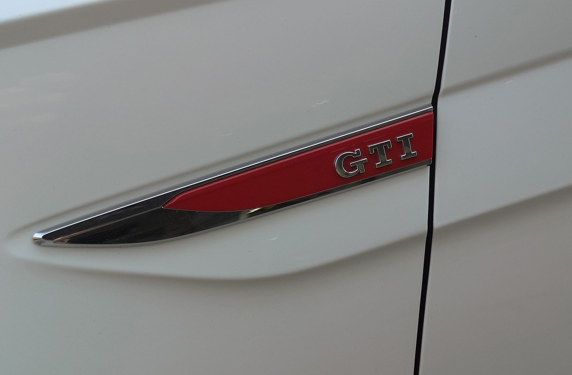 Volkswagen Polo GTI 2.0 TSI DSG - foto 5