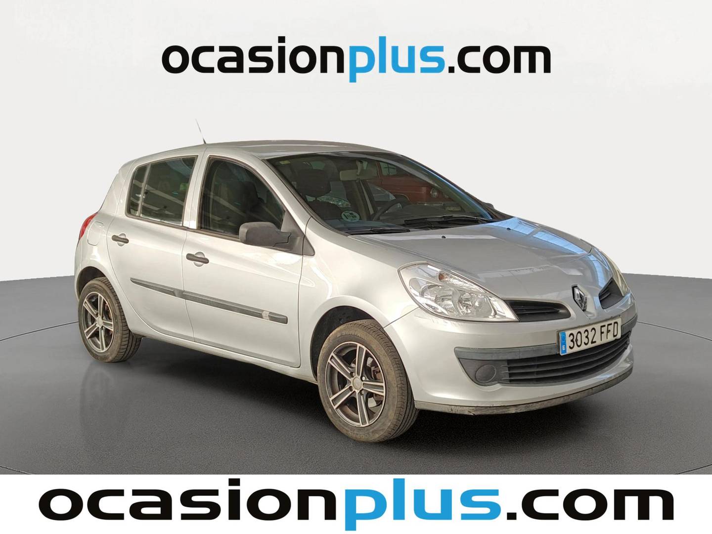 Foto Renault Clio Renault Clio 1.2 16v Pack Authentique (75 CV)