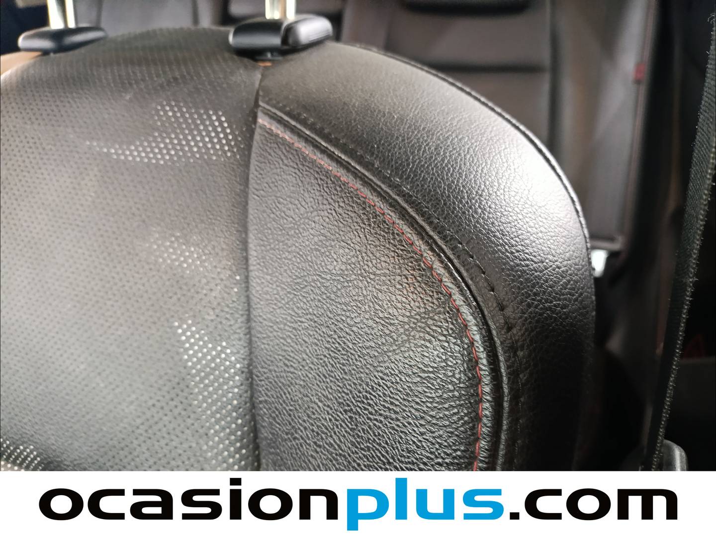 Equipamiento del Mazda CX-5 Mazda CX-5 2.2 DE Luxury 4WD AT (175 CV)