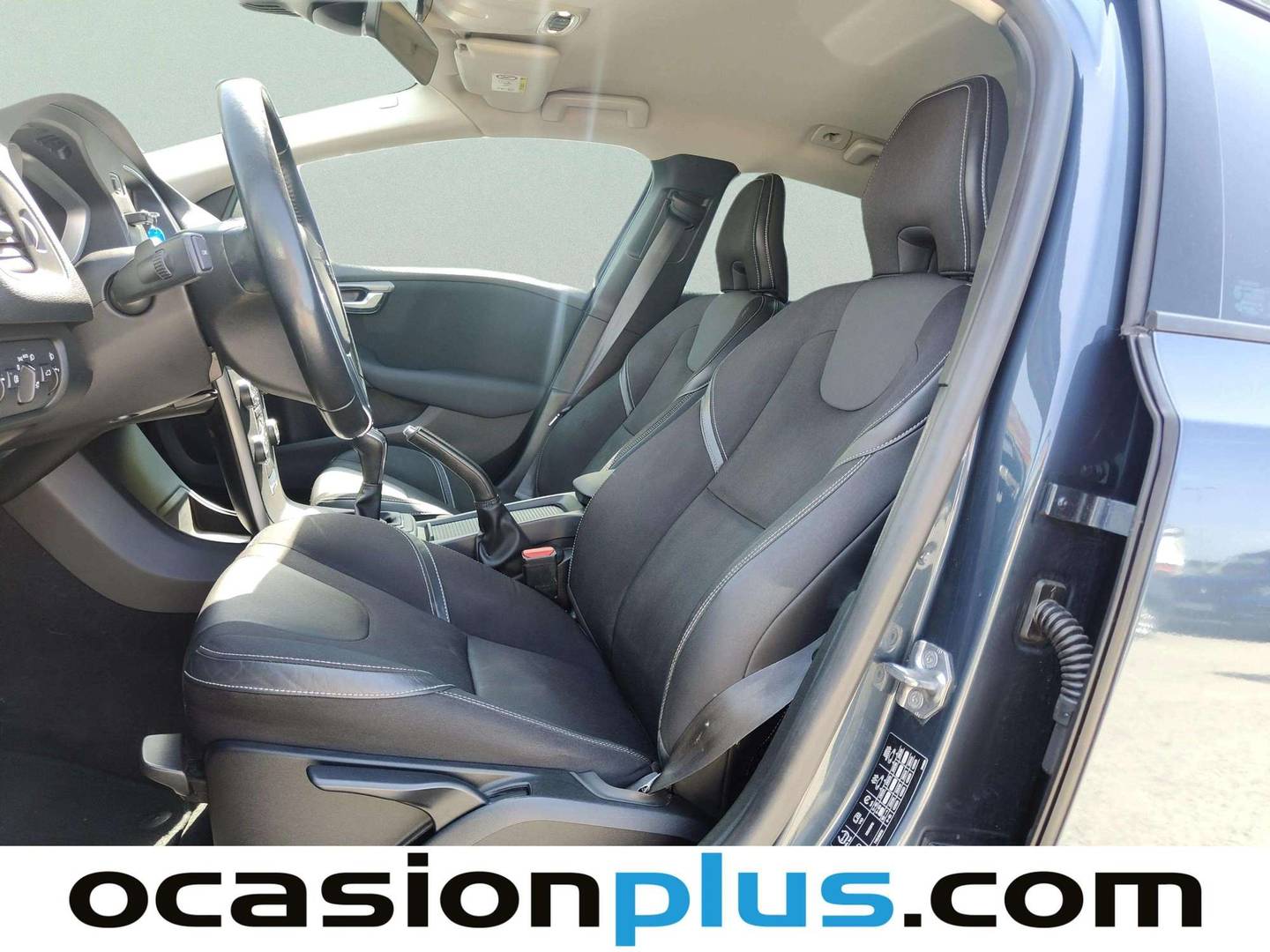 Foto asientos delanteros Volvo V40 Volvo V40 D3 Momentum (150 CV)