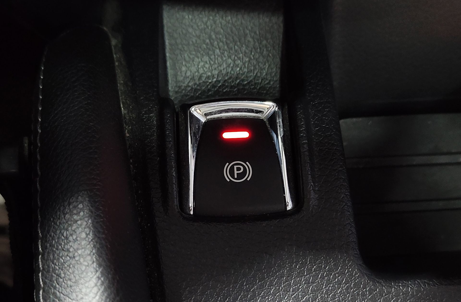 Nissan Qashqai dCi 130 Tekna 4x2 - foto 34