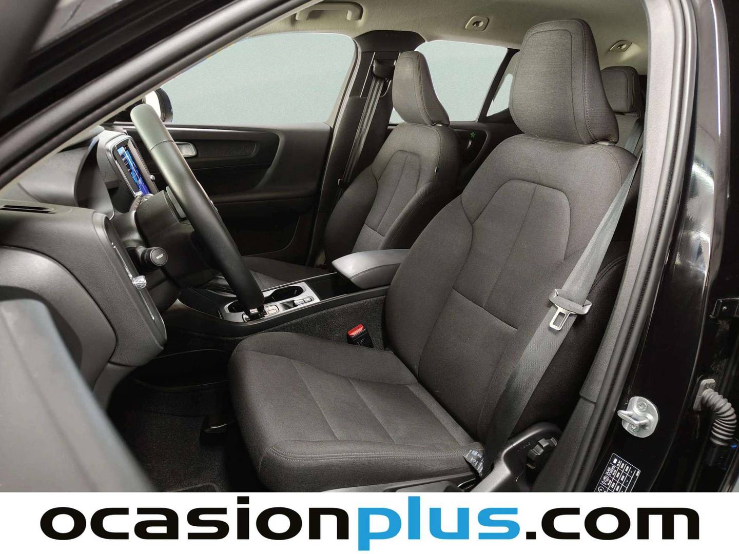 Foto asientos delanteros Volvo XC40 Volvo XC40 B3 G Essential Auto (163 CV)