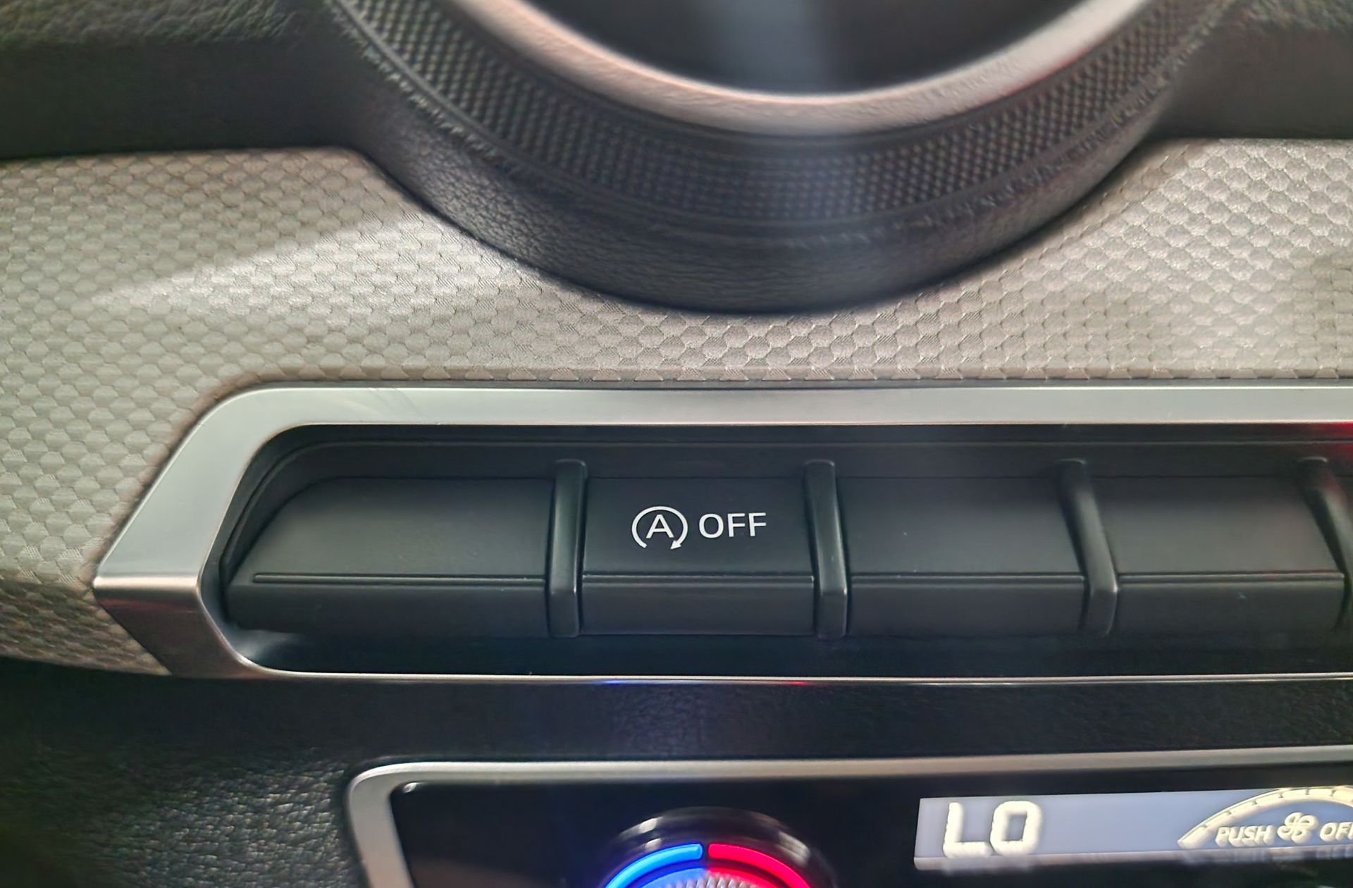 Audi Q2 30 TDI - foto 7