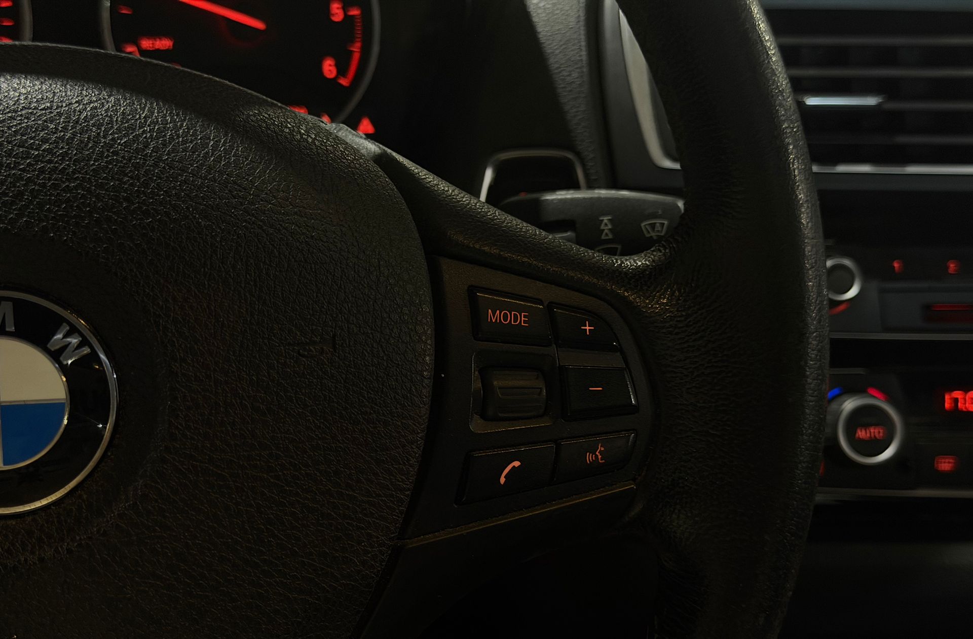 BMW Serie 1 116d Efficient Dynamics - foto 29