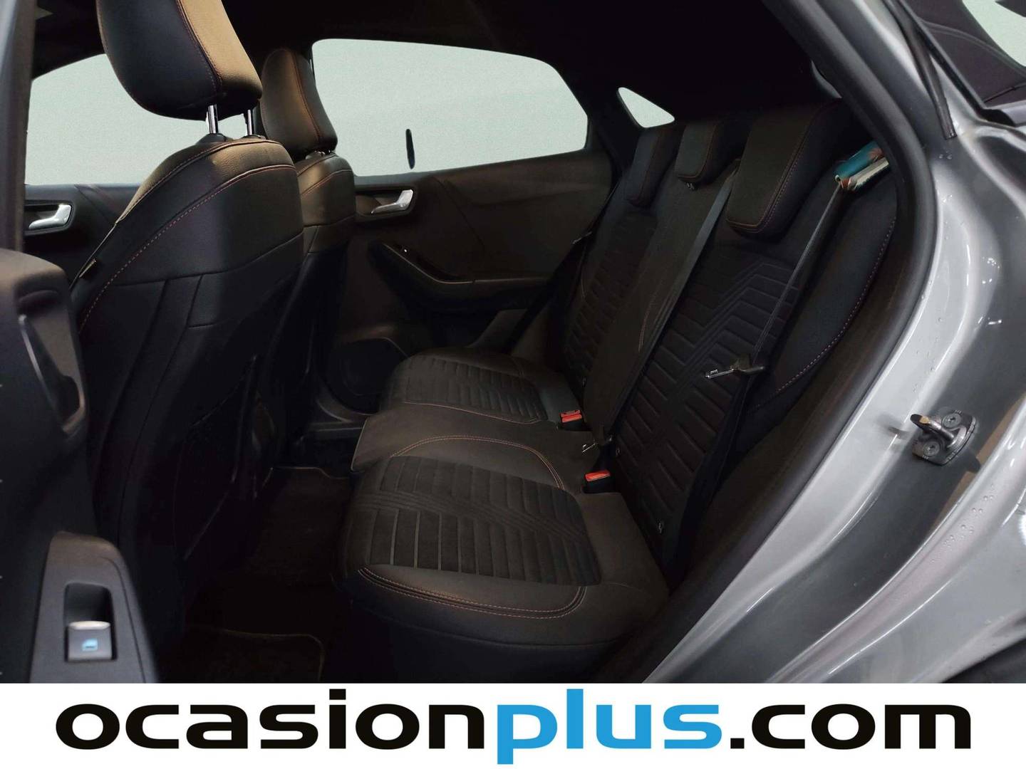 Foto asientos traseros Ford Puma Ford Puma 1.0 EcoBoost MHEV ST-Line X Design (125 CV)