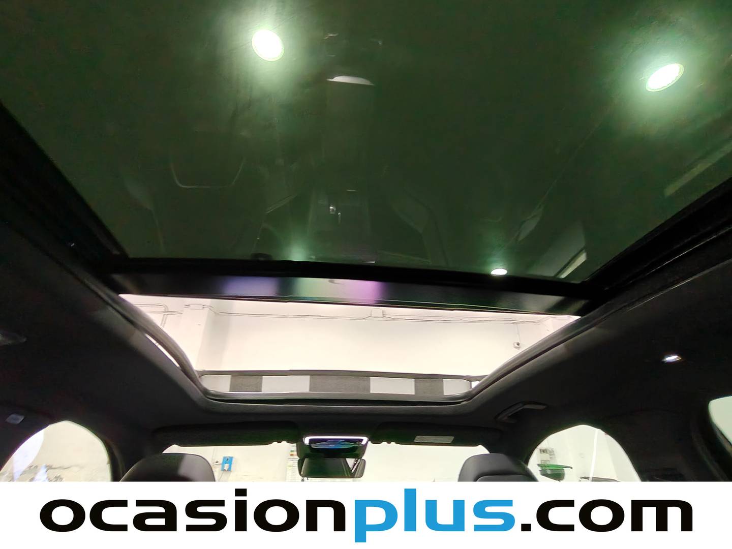 Extras y acabados del Lynk & Co 01 Lynk & Co 01 1.5 PHEV More (276 CV)