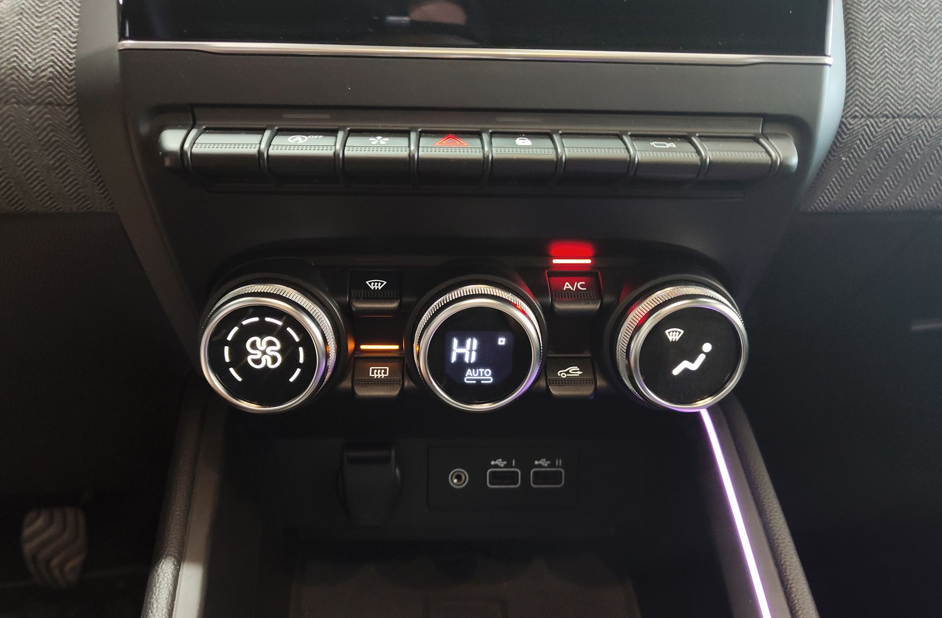 Renault Clio Techno TCe - foto 28