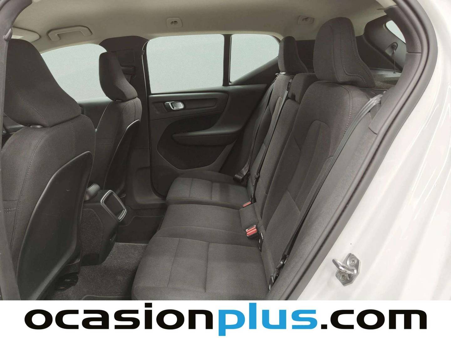 Foto asientos traseros Volvo XC40 Volvo XC40 T2 Momentum Core (129 CV)