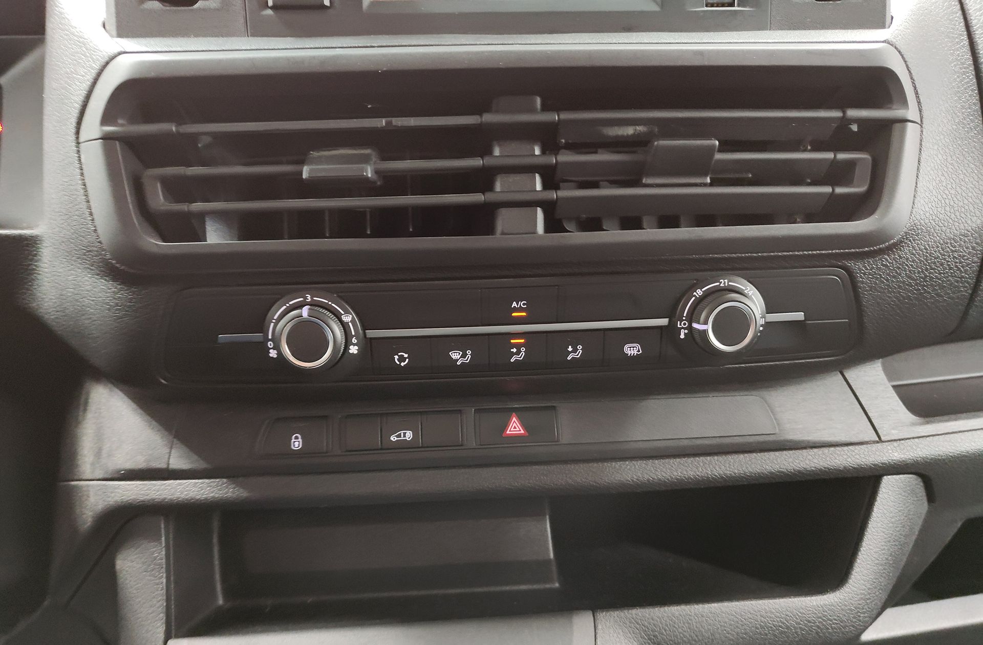 Fiat Scudo Furgon 1.5 BlueHDi L2 - foto 26