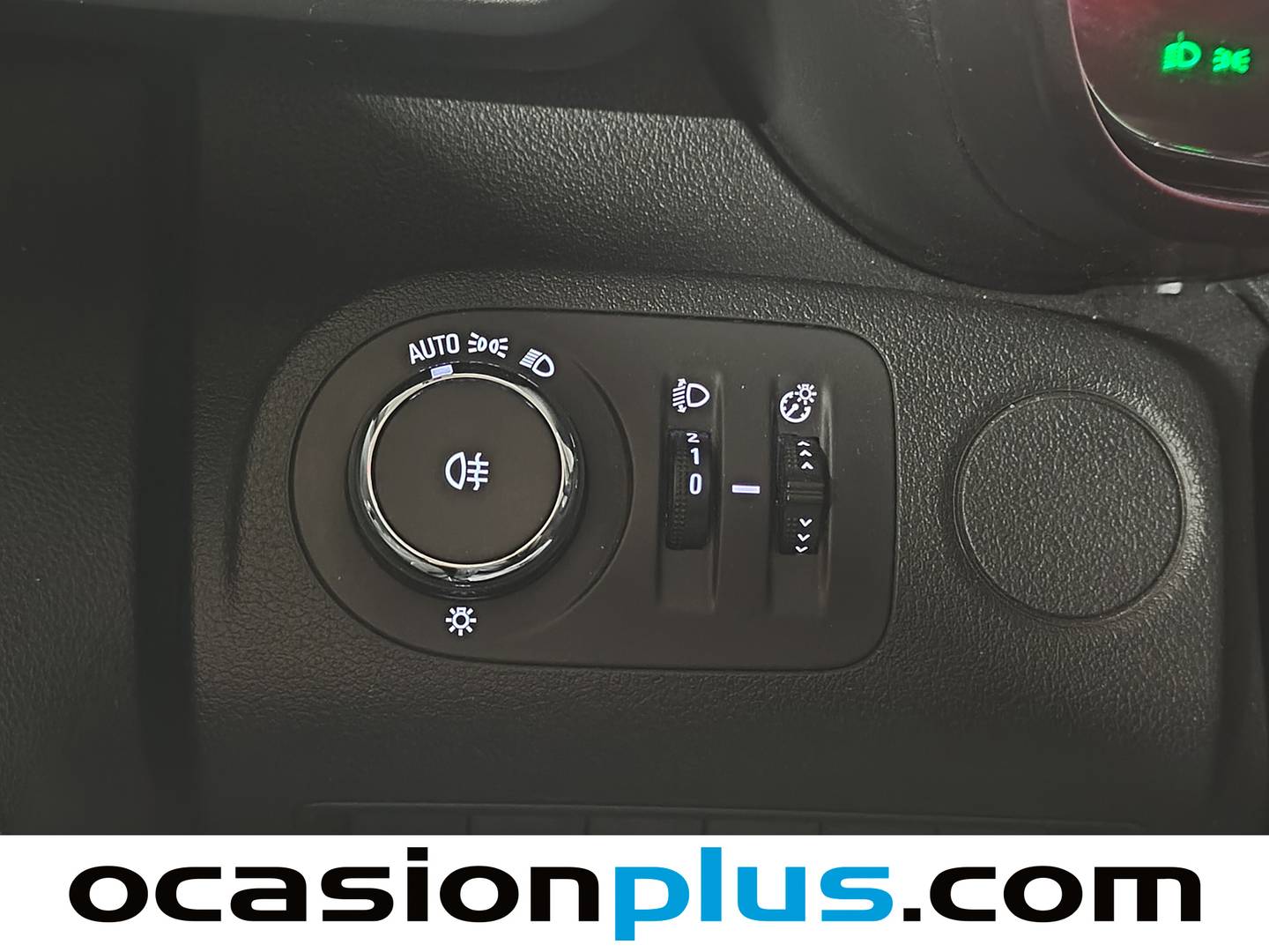 Equipamiento del Opel Combo Opel Combo Cargo Cargo 1.5 Diesel L 1000kg (102 CV)