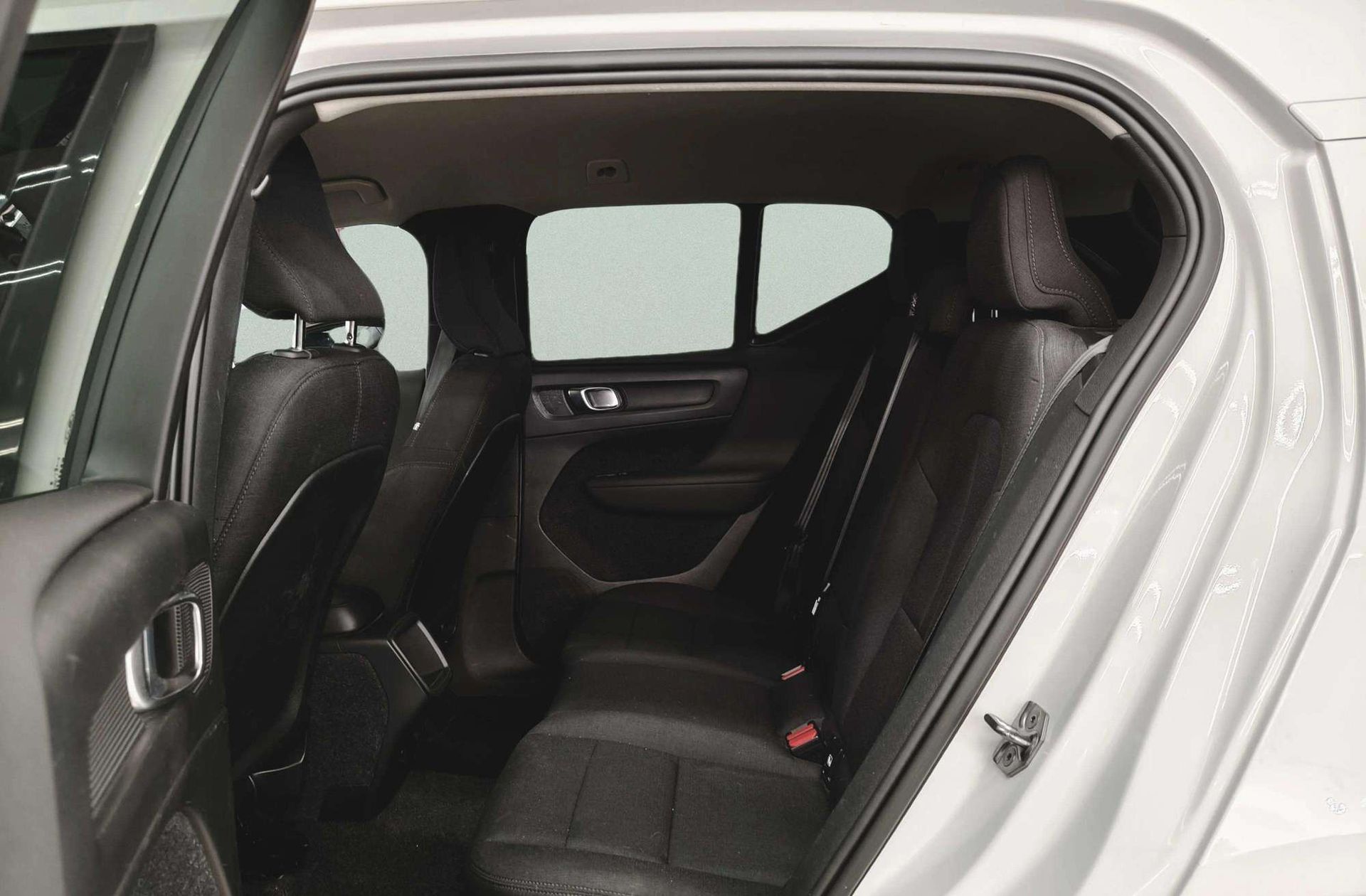 Volvo XC40 T3 - foto 10