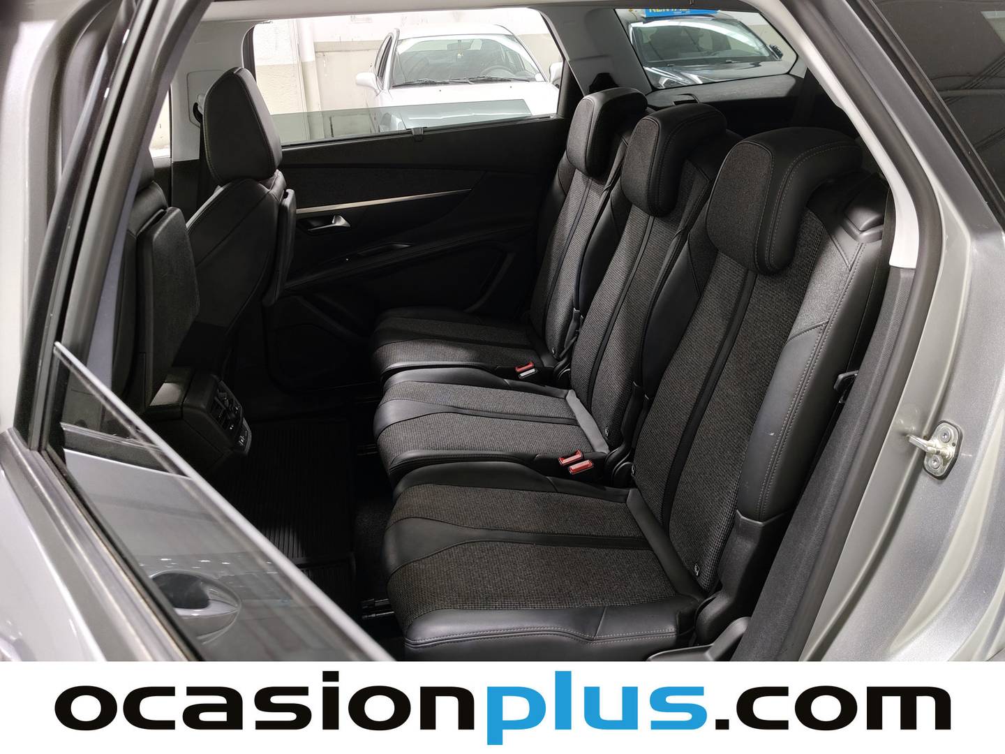 Foto asientos traseros Peugeot 5008 Peugeot 5008 BlueHDi 130 S&S Allure (130 CV) 7 Plazas