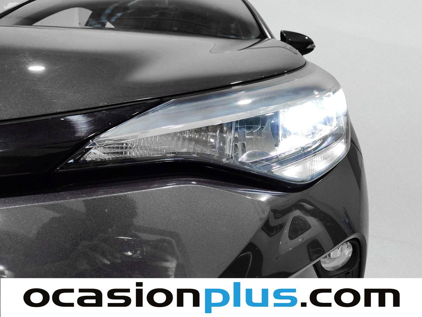 Extras del Toyota C-HR Toyota C-HR 1.8 125H Active (122 CV)