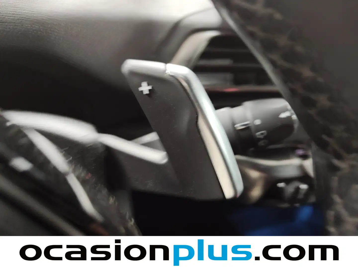 Foto Peugeot 5008 Peugeot 5008 PureTech 130 S&S Allure Pack EAT8 (130 CV) 7 plazas